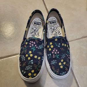 Keds black tennis shoes